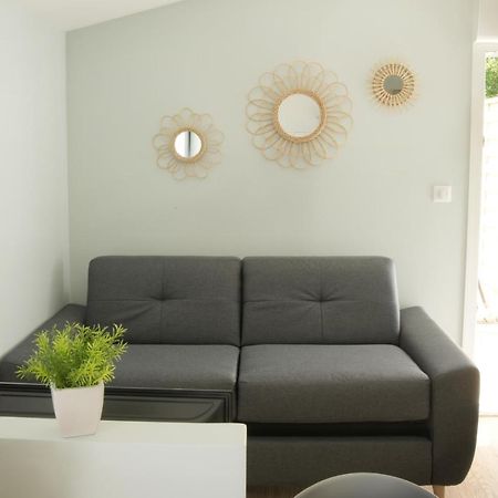 T2 - 28M2 Avec Cour Et Stationnement, Wifi Et Linge Fournis Lägenhet Angoulême Exteriör bild