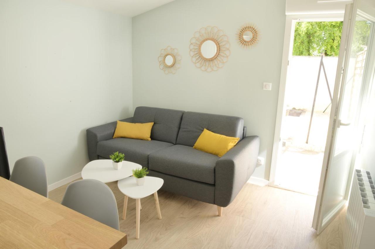 T2 - 28M2 Avec Cour Et Stationnement, Wifi Et Linge Fournis Lägenhet Angoulême Exteriör bild
